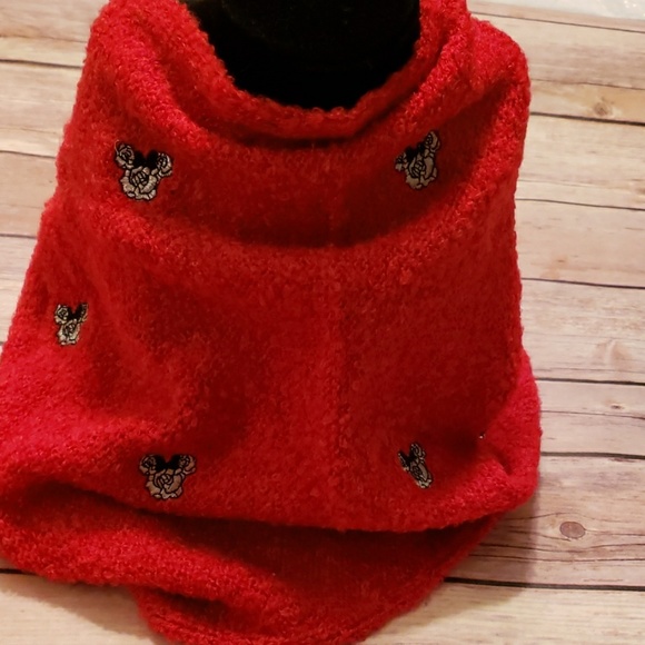 COPY - Disney infinity scarf - Picture 6 of 6